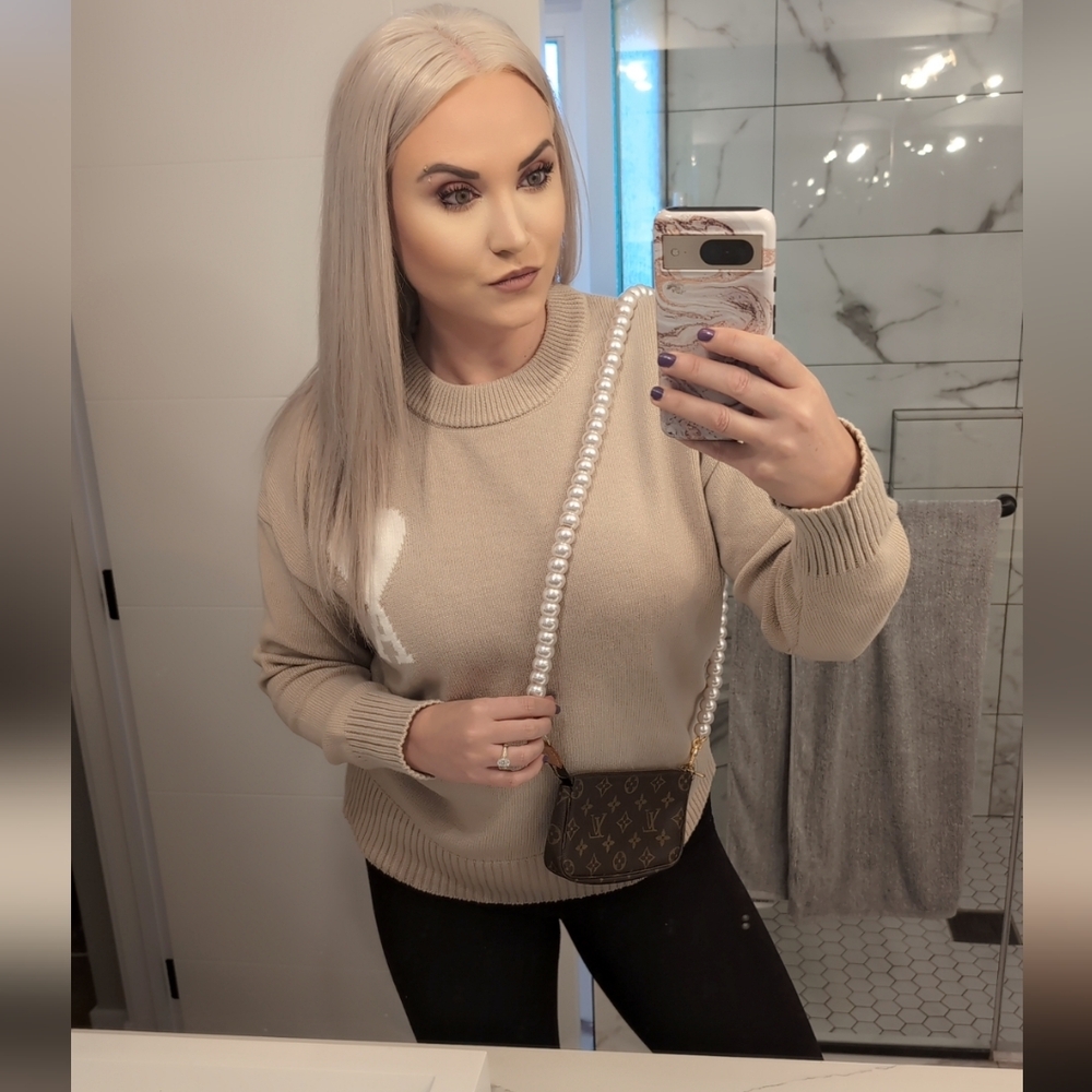 🤎AUTH Pre loved Louis Vuitton Pochette + Pearl Crossbody Strap! - Picture 3 of 15